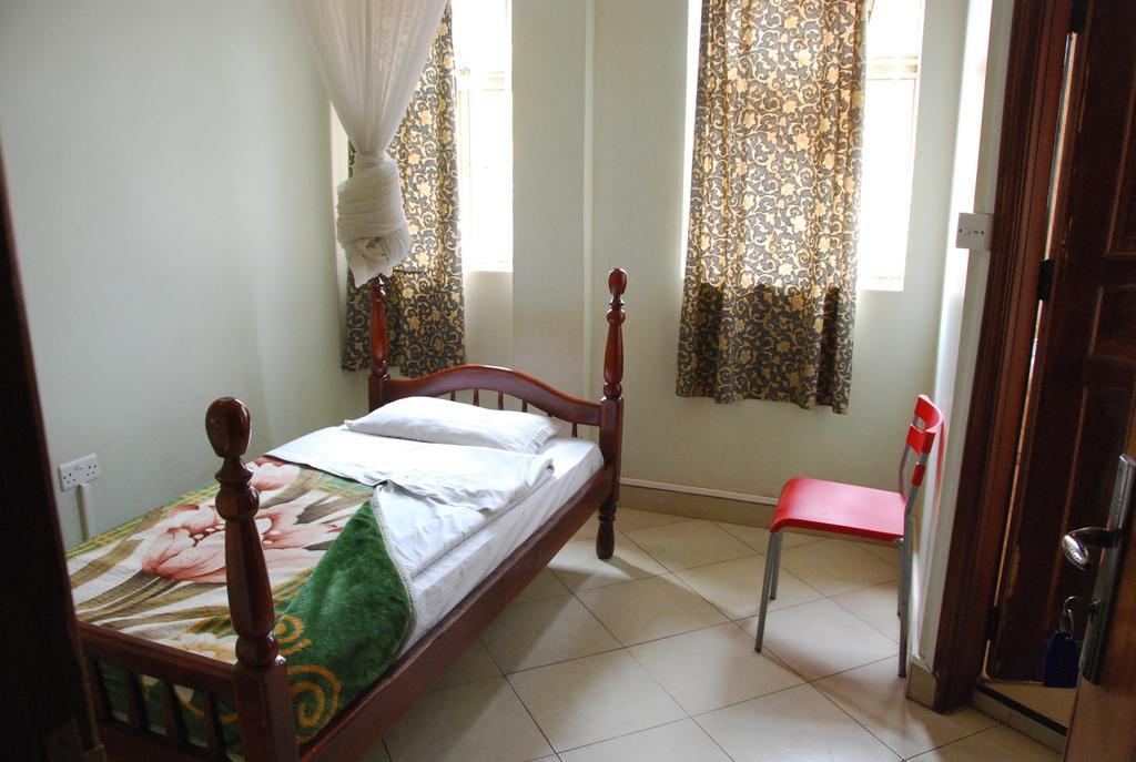 Serene Hotel Kampala Room photo